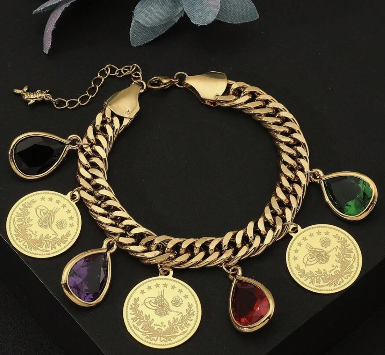 Pulseira com Berloques